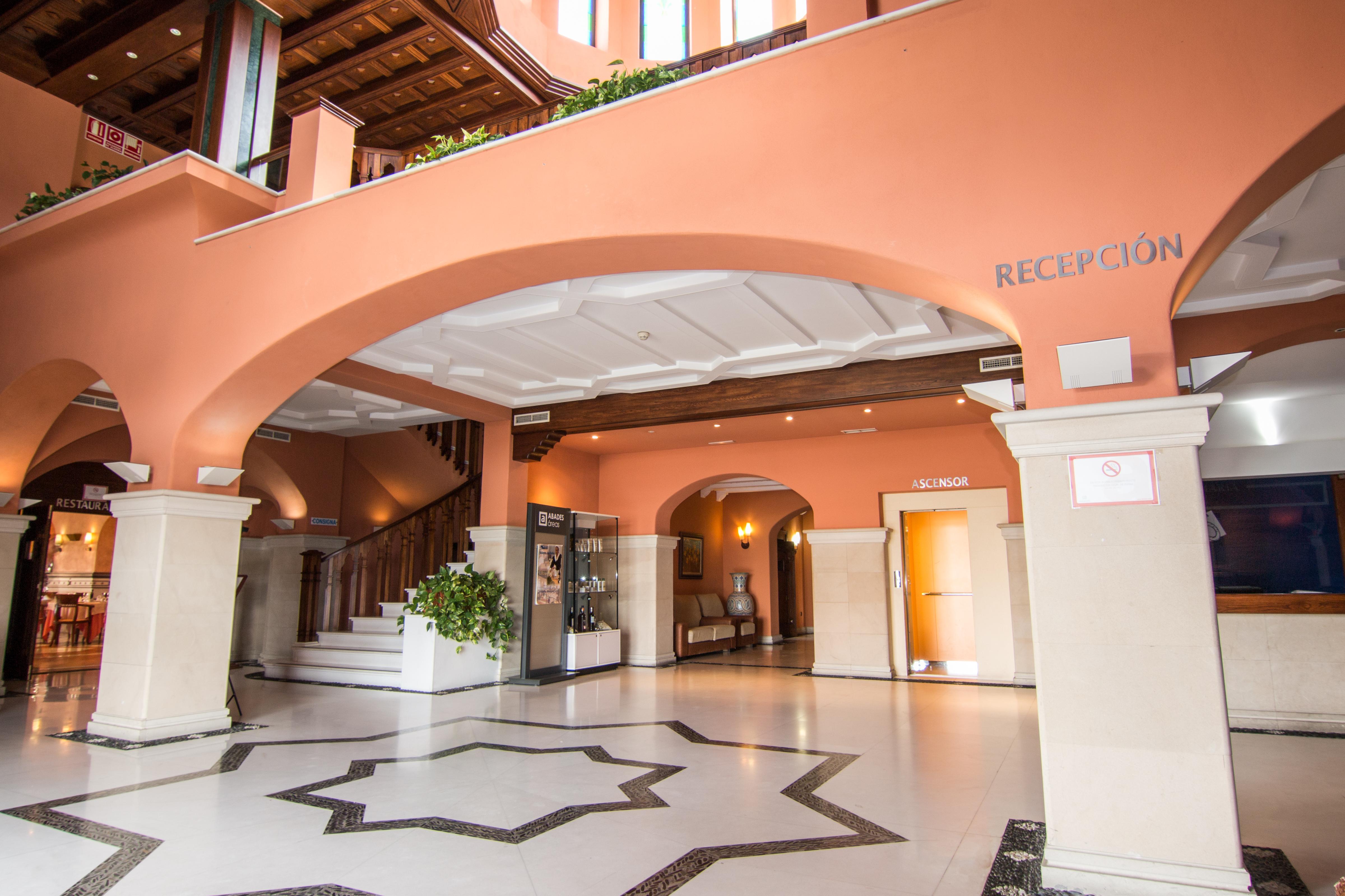 Hotel Abades Guadix Exterior photo